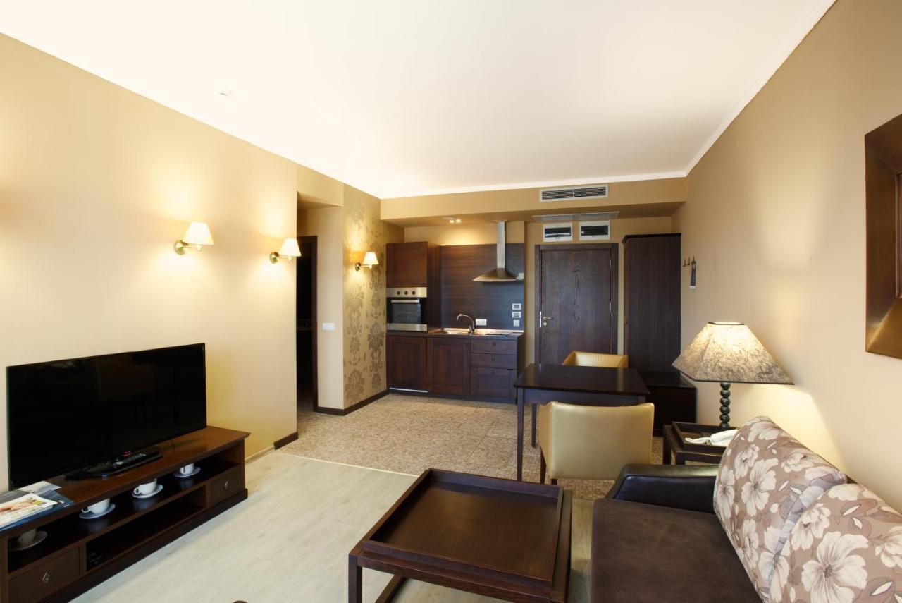 Royal Beach Apartment Barcello G Slăntjev Brjag Exteriör bild